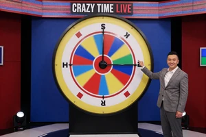 Crazy Time Live Casino Game Show Evolution - bunte Rad-Gameshow mit 20.000x Max Gewinn